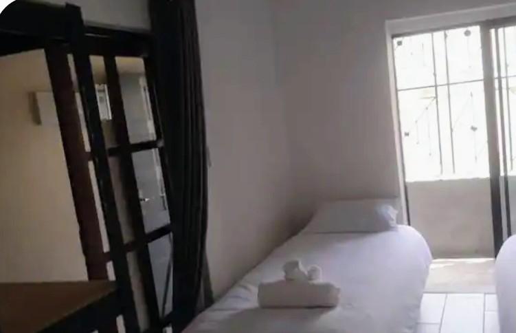3 Bedroom Property for Sale in Woodstock Western Cape